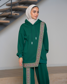  assymetric embroidery tracksuit